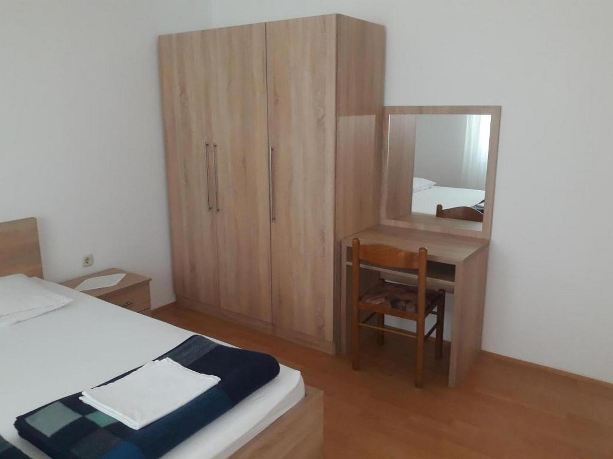 Beg Apartment *